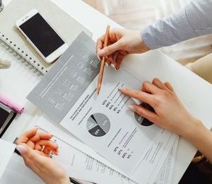 Trámites de constitución y proyecto de pequeño comercio
