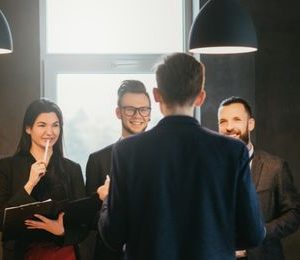 Liderazgo y dirección de organizaciones