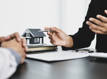 Documentación en la venta inmobiliaria